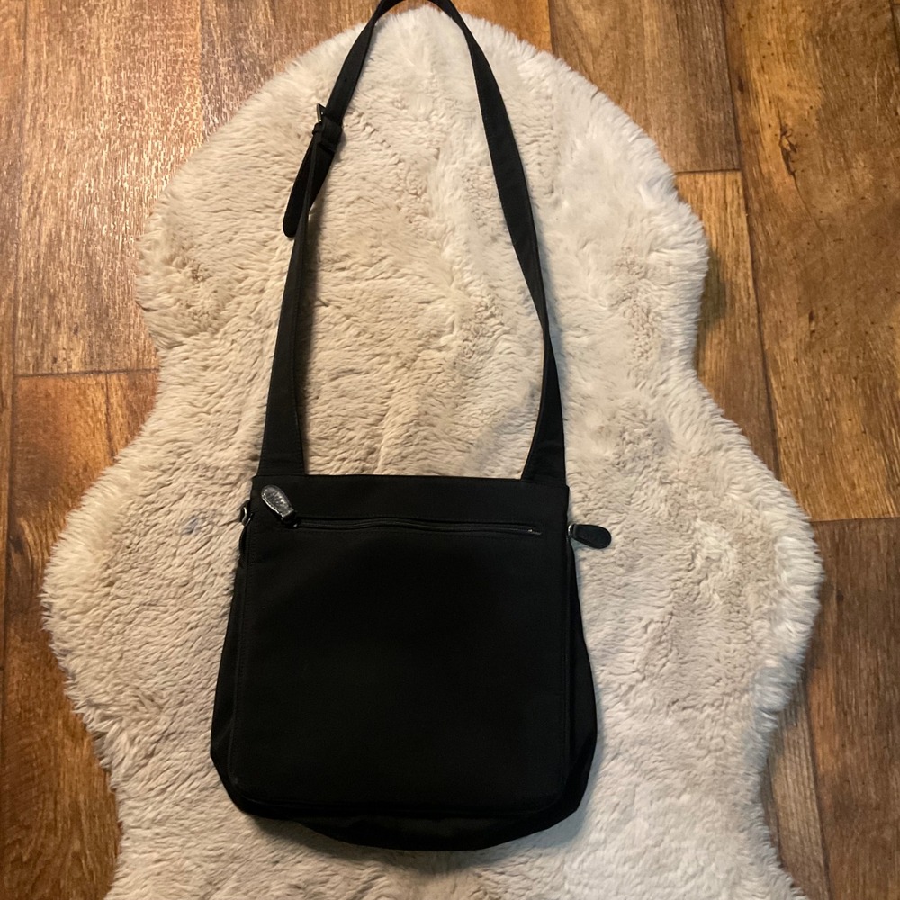 Hobo International Black Crossbody Shoulder Bag Travel Nylon